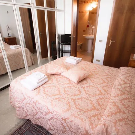 Alla Liberty Bed & Breakfast Bed & Breakfast 2*